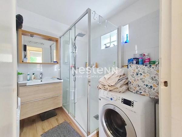 Appartement Paris 2 pièce(s) 52 m2 Paris 16, La Muette, Boulainvilliers, Passy, Traversant