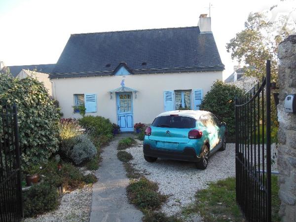 ST BRIAC, maison : au RDC : salon, cuisine, SDB, ch, véranda, à l'étage : ch et pièce) garage