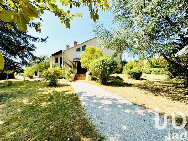 Maison à vendre 10 pièces 214 m² Puy-l'Évêque