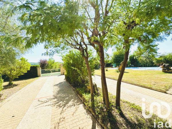 Maison à vendre 10 pièces 214 m² Puy-l'Évêque