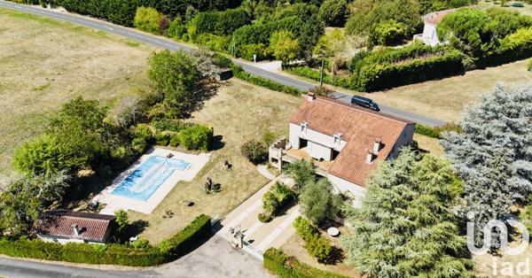 Maison à vendre 10 pièces 214 m² Puy-l'Évêque
