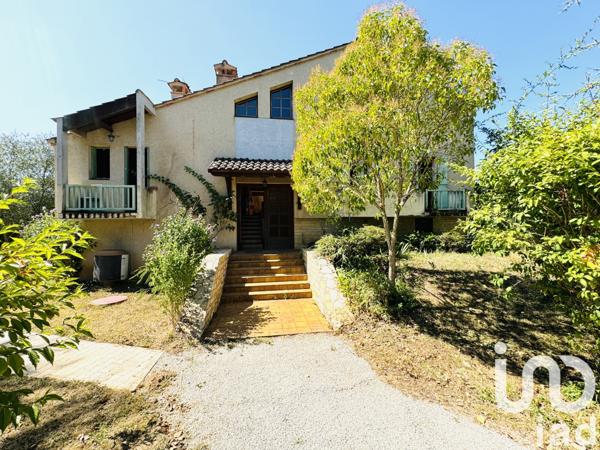 Maison à vendre 10 pièces 214 m² Puy-l'Évêque
