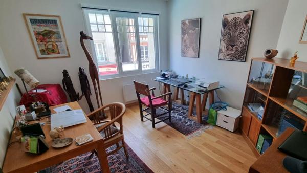 Appartement  6 pièces 140 m2 Au coeur de ville