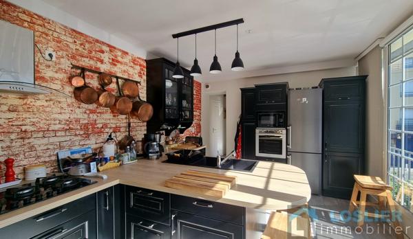 Appartement  6 pièces 140 m2 Au coeur de ville
