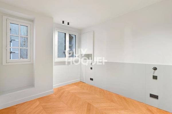 Appartement rénové par architecte de 5 pièces - Nouvel Athènes 75009- 96 m²