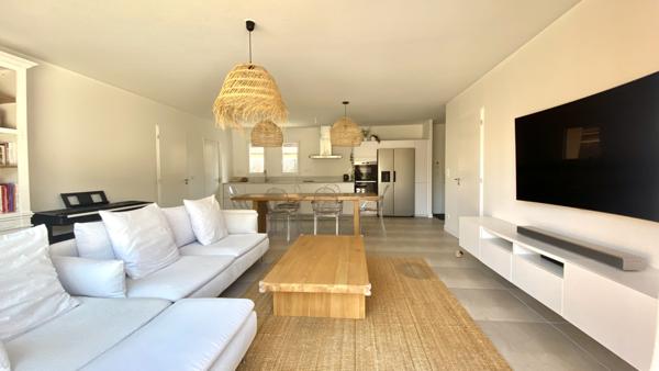 Saint-Michel-de-Rieufret (33720) Maison neuve 3P/80 m² sur parcelle de 956 m² avec piscine et boulodrome