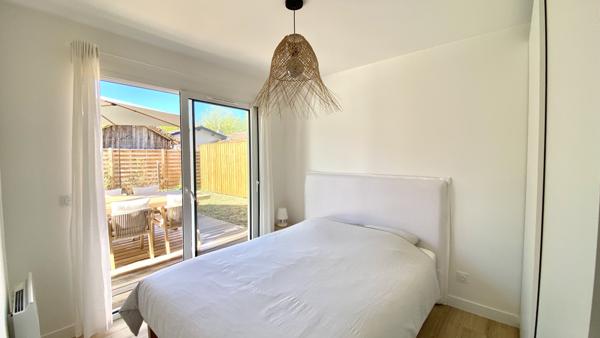 Saint-Michel-de-Rieufret (33720) Maison neuve 3P/80 m² sur parcelle de 956 m² avec piscine et boulodrome