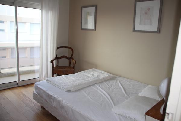 Bel appartement vue mer, plage de Vallières