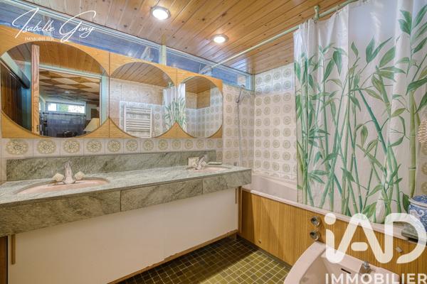 Maison à vendre 5 pièces 160 m² Divonne-les-Bains