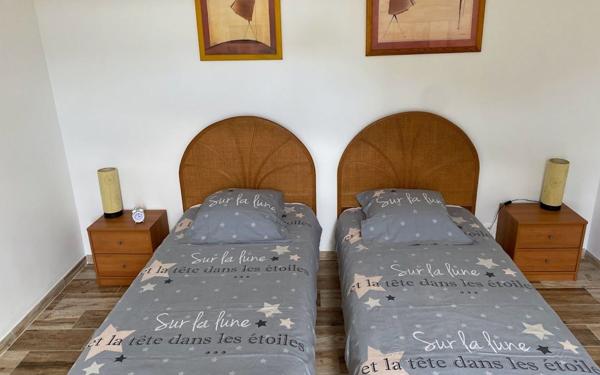 Maison à louer    3 pièces •  Royan