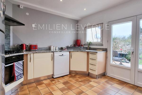 Maison à vendre 106 m2 avec 4 chambres à RONCHIN (59)