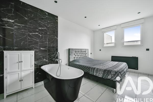 Appartement à vendre 7 pièces 182 m² Livry-Gargan