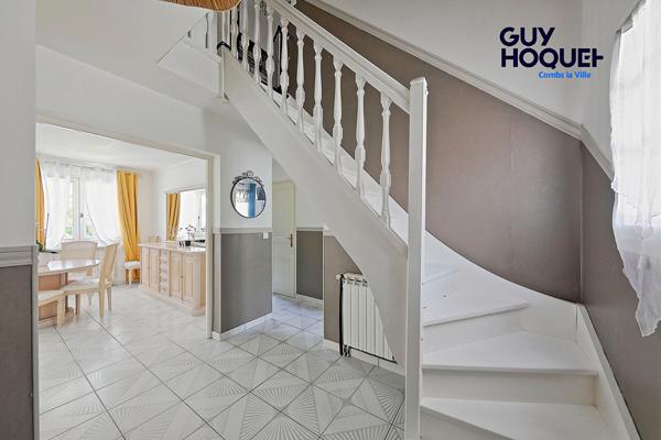 Maison 7 pièces avec une suite parentale de plain-pied