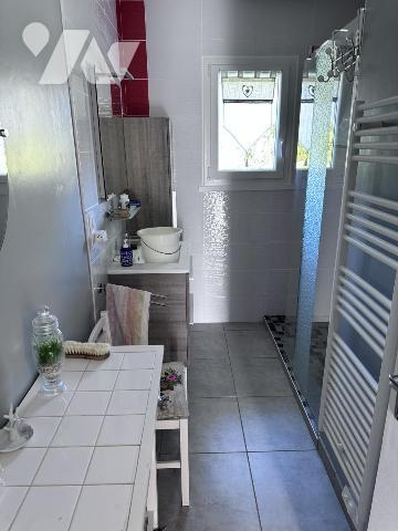 Une maison d'habitation de plain pied