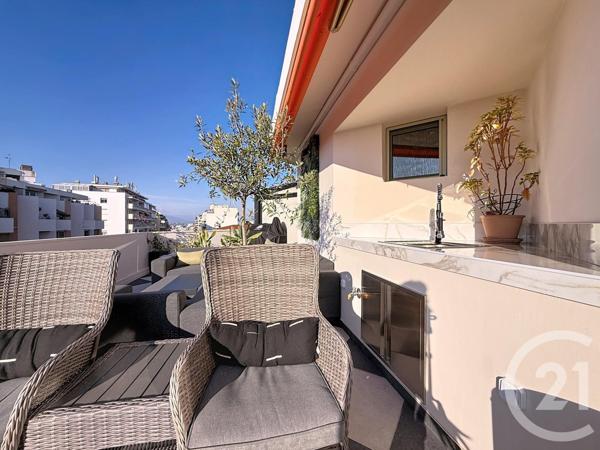 Appartement F3 à vendre  3 pièces - 94,49 m2 JUAN LES PINS - 06