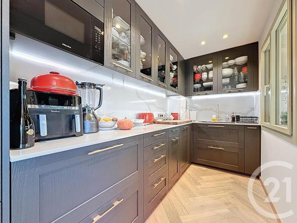 Appartement F3 à vendre  3 pièces - 94,49 m2 JUAN LES PINS - 06