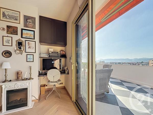 Appartement F3 à vendre  3 pièces - 94,49 m2 JUAN LES PINS - 06