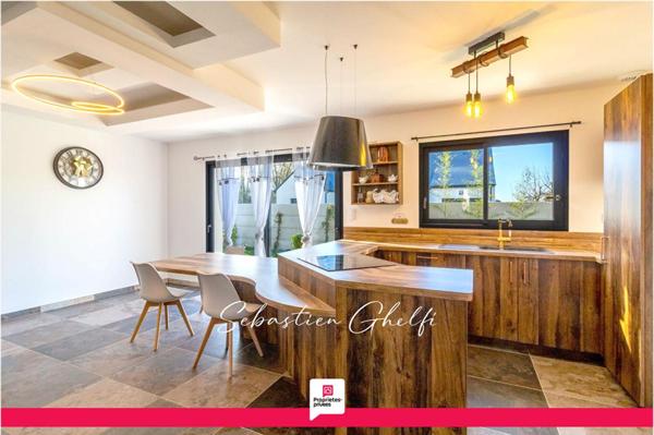 belle maison de plain-pied à pieds des commerces-3 chambres- garage