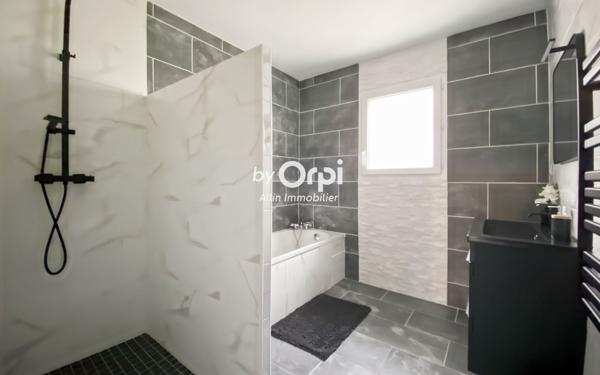 Maison à vendre    6 pièces • 166 m2 Saint-Victor