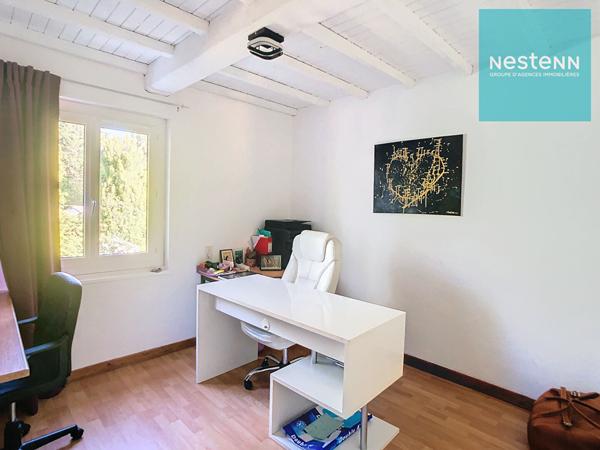 Maison familiale à SAINTE AGATHE LA BOUTERESSE - 163 m² habitables environ - 5 chambres -