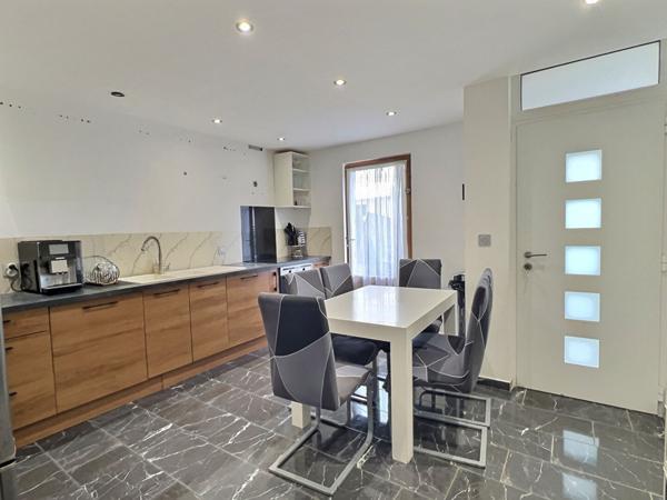 A vendre maison de type 5 avec terrasse et jardin à Marseille 13013 - PALAMA