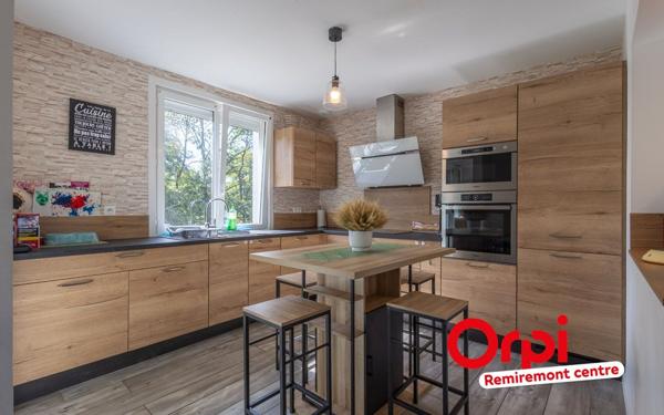 Maison à vendre    4 pièces •  Éloyes