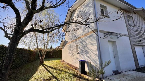 Ensemble immobilier composé de 2 maisons mitoyennes