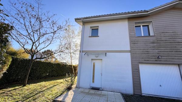 Ensemble immobilier composé de 2 maisons mitoyennes