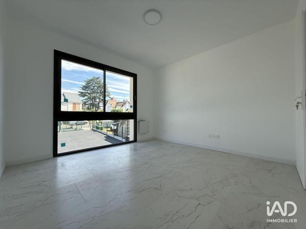 Location bureaux 12 m² Baillet-en-France