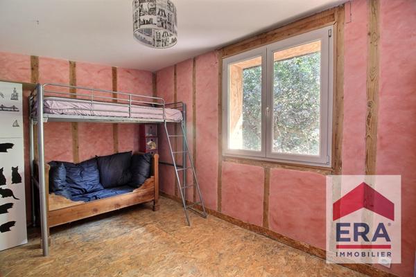 Maison Piolenc 7 pièce(s) 138 m2 - 985m² de terrain et studio de 42m2 loué