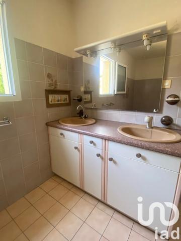 House for sale 6 rooms 120 m² Les Herbiers