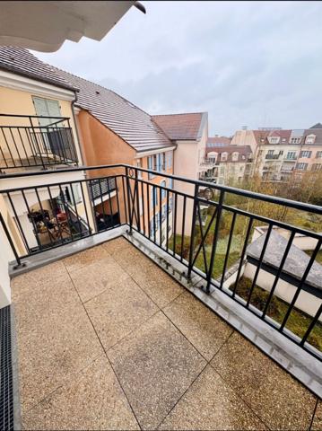 T2 meublé 39M² + PARKING VAUREAL