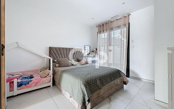 Maison à vendre    6 pièces •  Pollestres