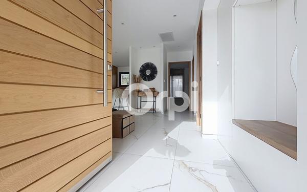 Maison à vendre    6 pièces •  Pollestres