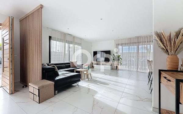 Maison à vendre    6 pièces •  Pollestres