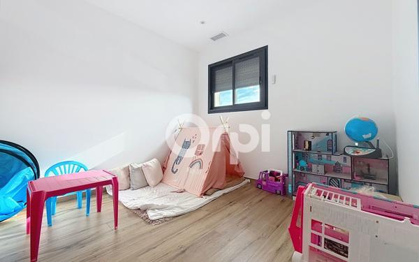 Maison à vendre    6 pièces •  Pollestres