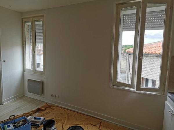 Immeuble locatif de trois appartements.