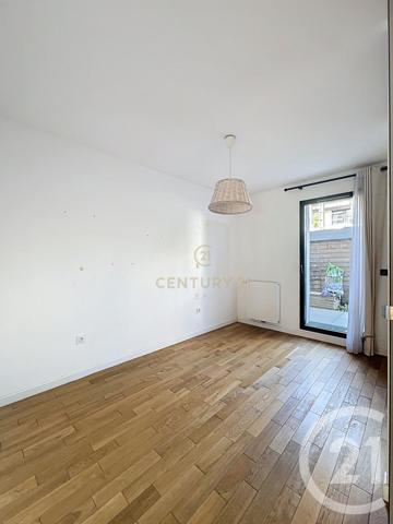 Appartement F4 à vendre  4 pièces - 102 m2 NOISY LE GRAND - 93