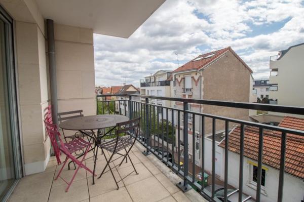 F2 meublé avec parking