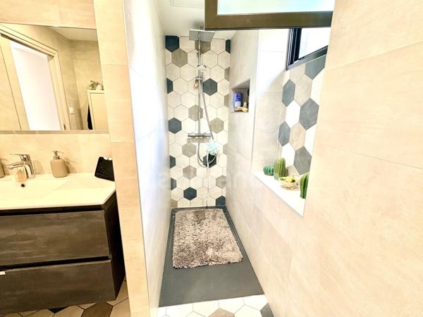🏠 Belle villa de 181 m2 avec deux appartements indépendants
