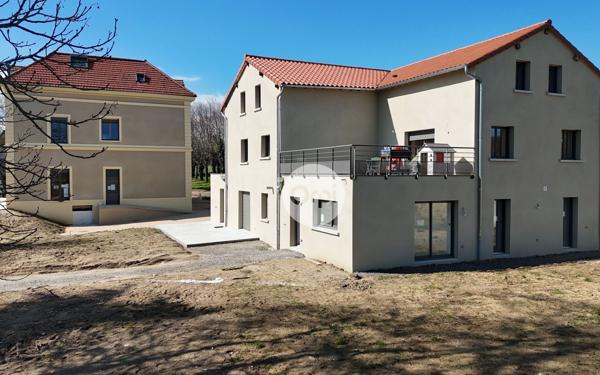 Appartement à vendre    2 pièces • 62 m2 Mornant