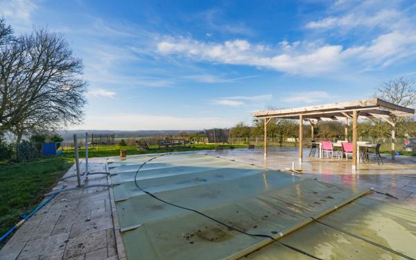 Maison à vendre    5 pièces •  Châtillon-sur-Cher