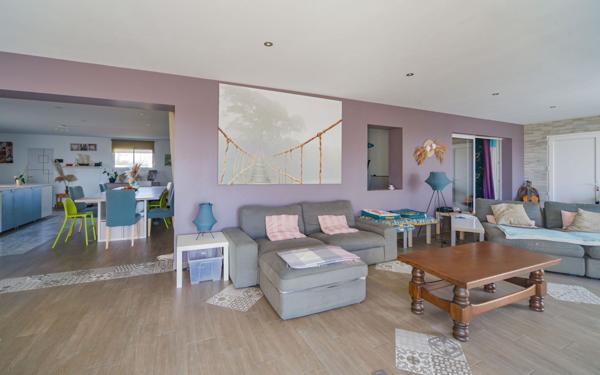 Maison à vendre    5 pièces •  Châtillon-sur-Cher