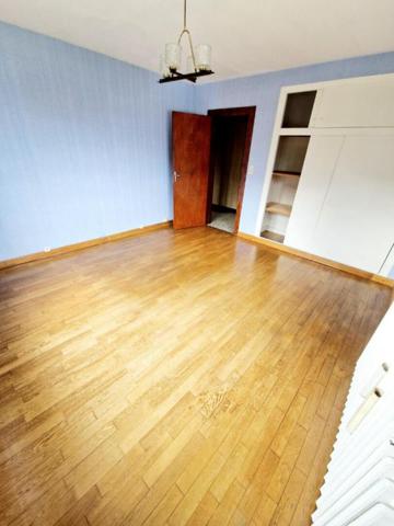 Maison  6 pièce(s) 125 m2