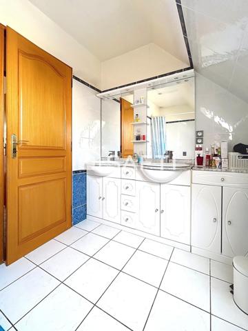 Maison non mitoyenne, quartier du Maroc