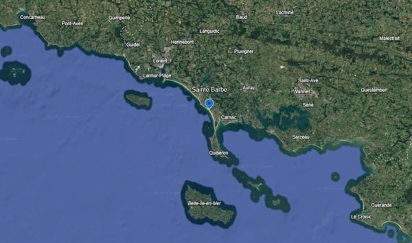 Idéalement située dans le calme d’un délicieux petit hameau, venez découvrir cette maison de vacances d’exception, à 3 mn d’une plage de sable fin, longue de 10 km.