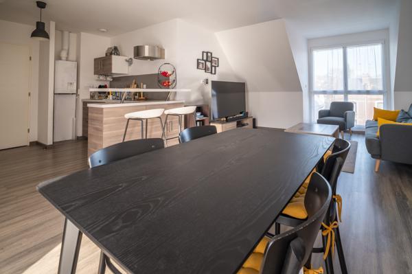 Amiens (80090) Appartement T2 récent avec place de parking - Rue Saint Fuscien à AMIENS