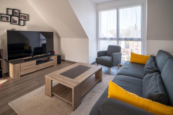 Amiens (80090) Appartement T2 récent avec place de parking - Rue Saint Fuscien à AMIENS