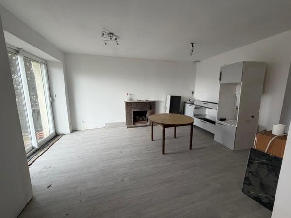 Maison à LE CROISTY, 56540 - 8 pièces 185m²