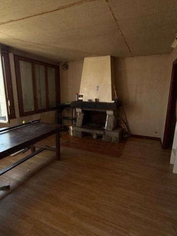 Maison à LE CROISTY, 56540 - 8 pièces 185m²
